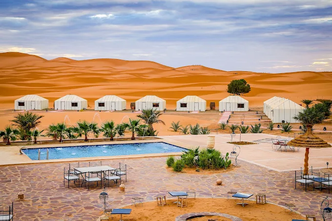 Luxury desert camp with swiming pool